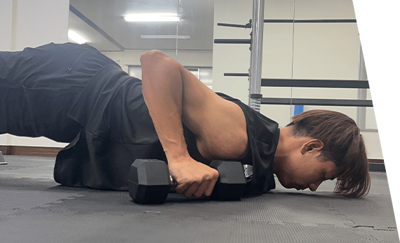 トレーニング中の男性